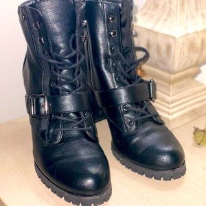 Simply Vera- Vera Wang Black Combat Boots w/3.5" Heel
